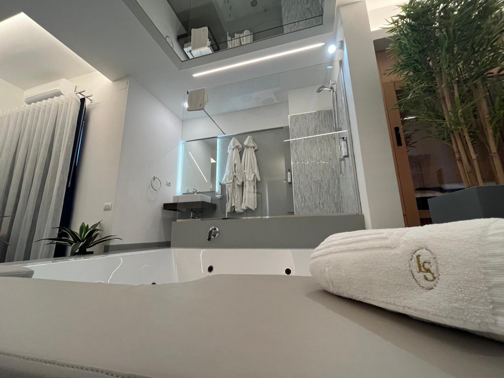 Hotel La Casba Paola Zewnętrze zdjęcie
